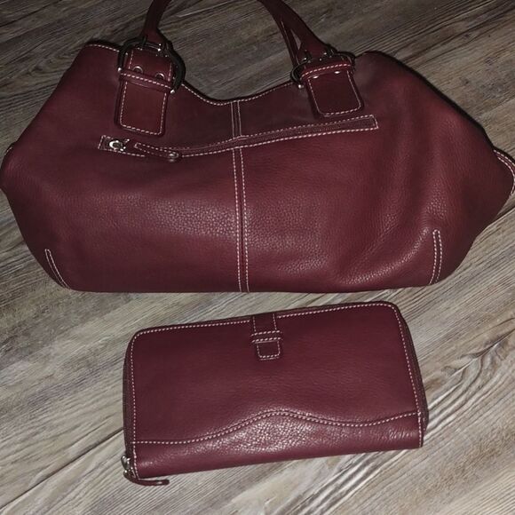 Tignanello Handbags - Tignanello leather deep reddish brown shoulder bag &  matching wallet